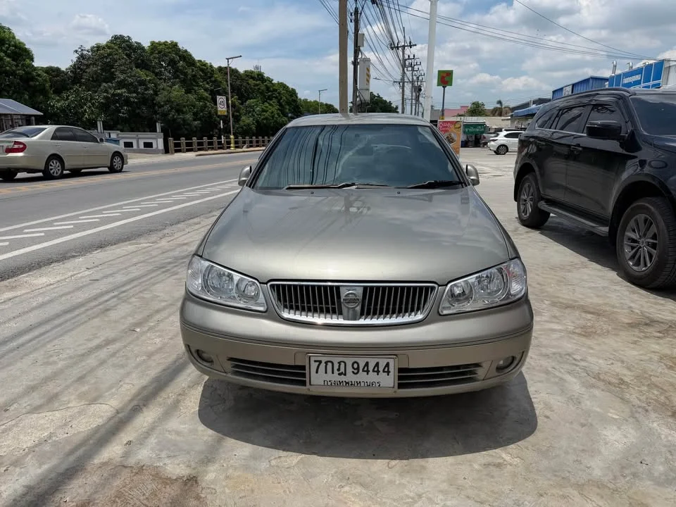 2004 Nissan Sunny N16 2