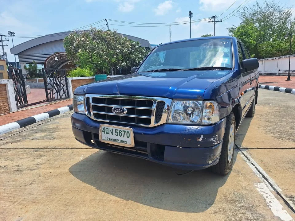 2003 Mazda 2500 Fighter V 2