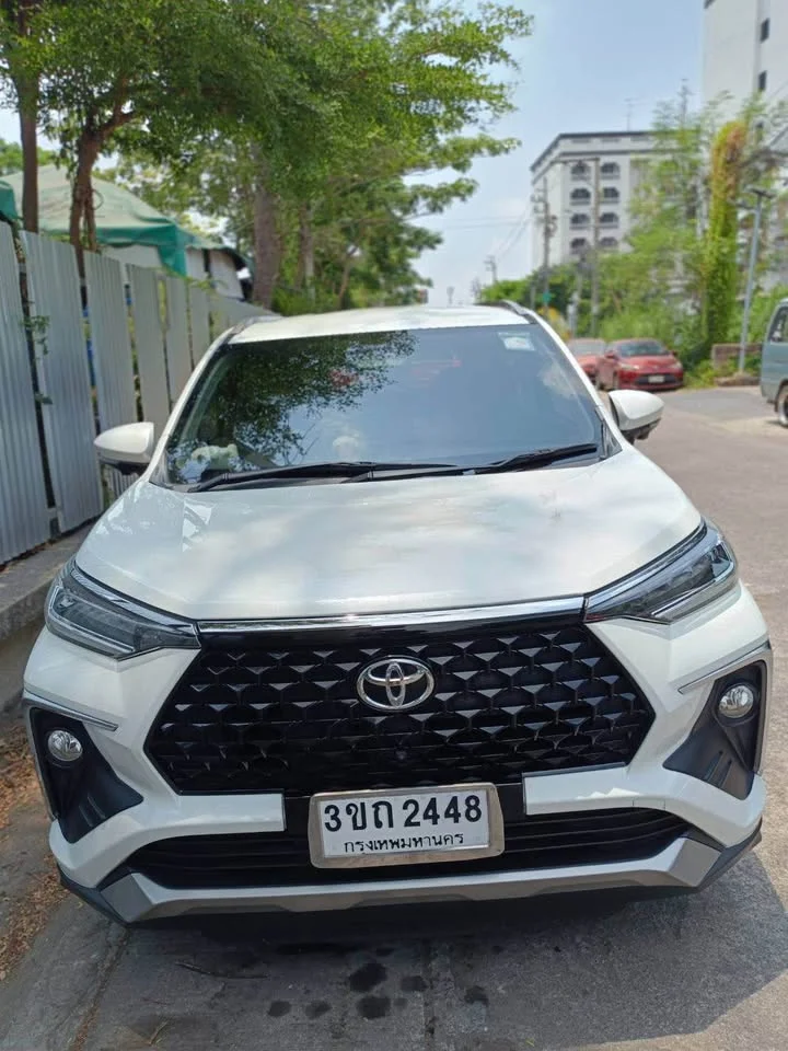 2022 Toyota Veloz III 3