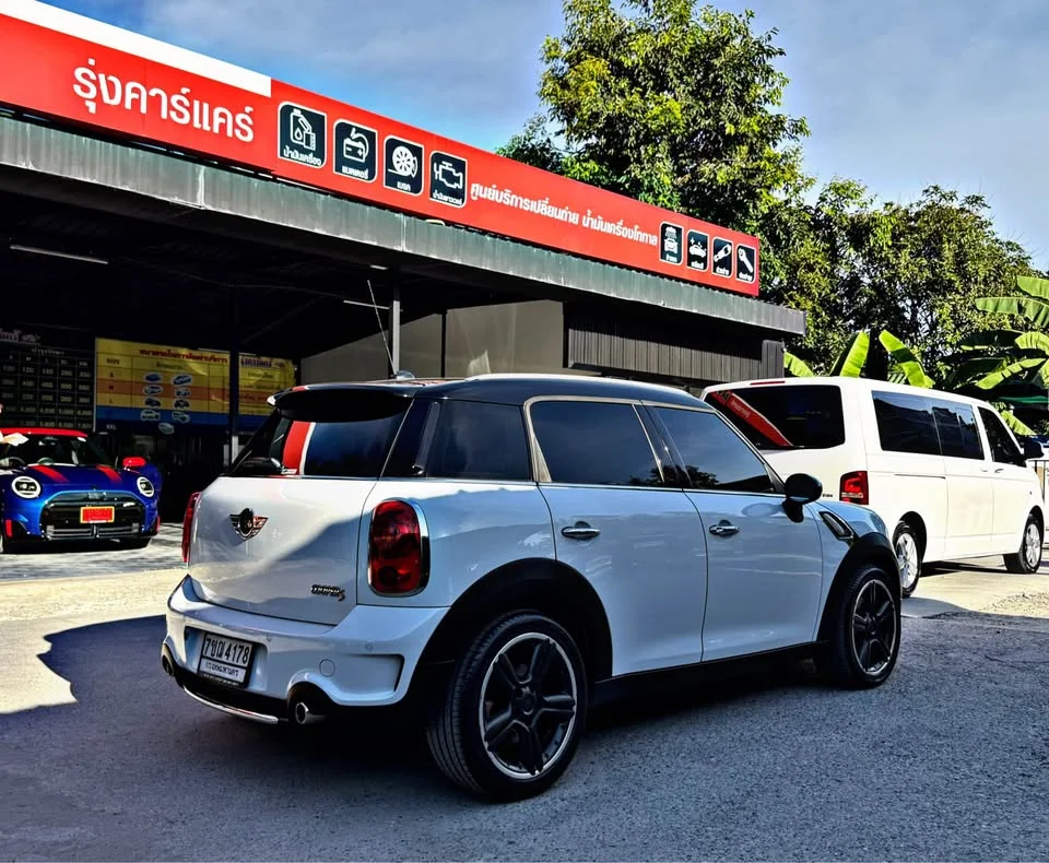 2012 Mini Countryman I 3