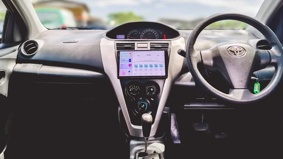2010 Toyota Vios II 2