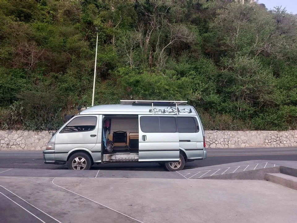 1996 Toyota Commuter IV (H100) 2