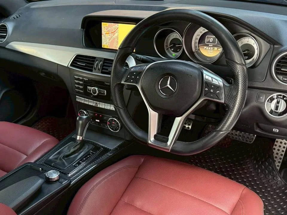 2011 Benz C-Class W204 2