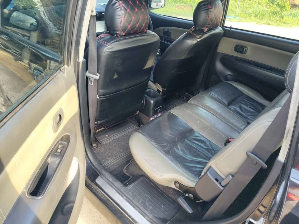2006 Toyota Avanza I 2