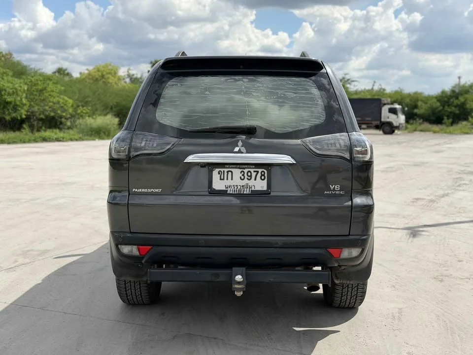 2012 Mitsubishi Pajero Sport II 3