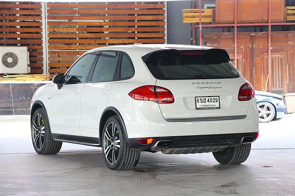 2013 Porsche Cayenne II 3