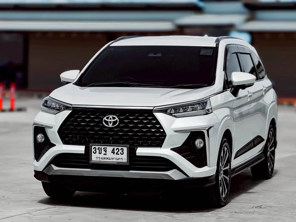 2023 Toyota Veloz III 3