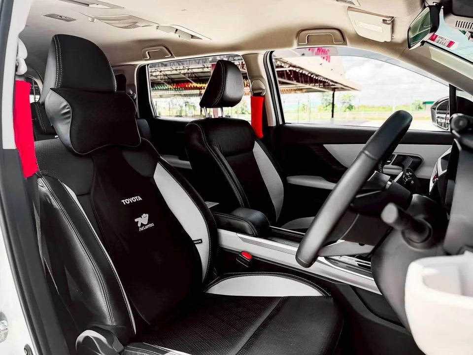 2023 Toyota Veloz III 2