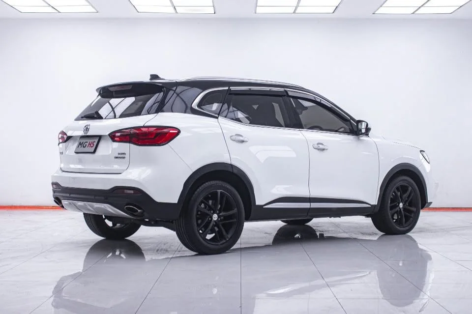 2020 MG HS 2