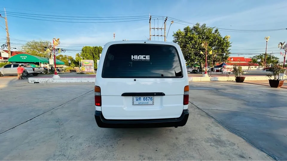 2004 Toyota Commuter IV (H100) 3