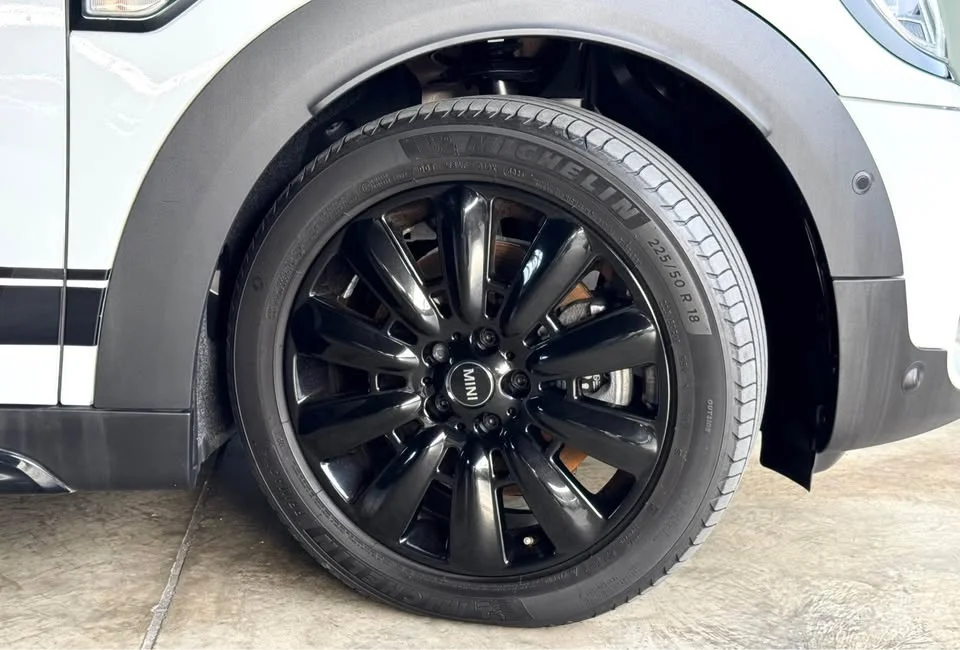 2021 Mini Countryman II 3