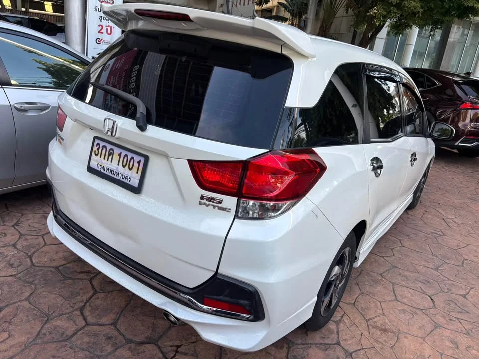 2015 Honda Mobilio II 3