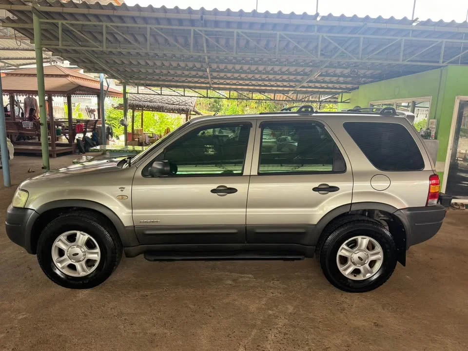 2004 Ford Escape I 2