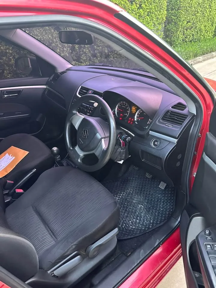 2014 Suzuki Swift II 2