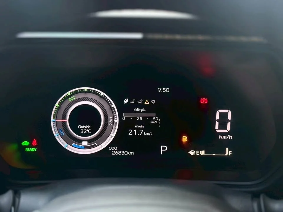 2024 Toyota Yaris Cross AC200 3