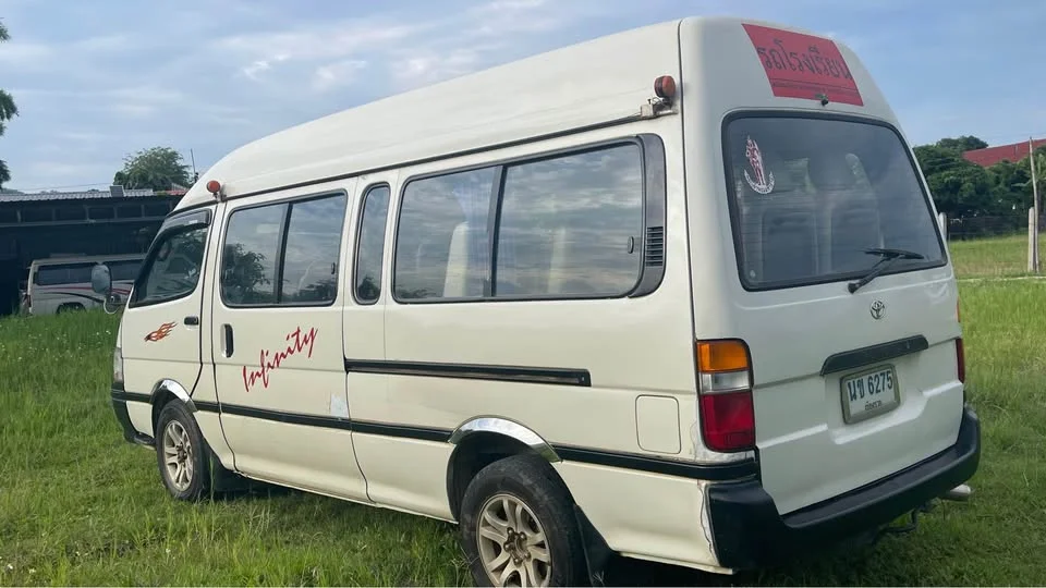 1996 Toyota Commuter IV (H100) 3