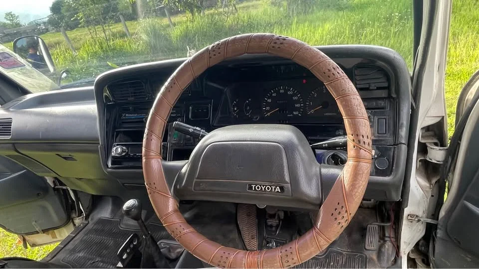 1996 Toyota Commuter IV (H100) 2