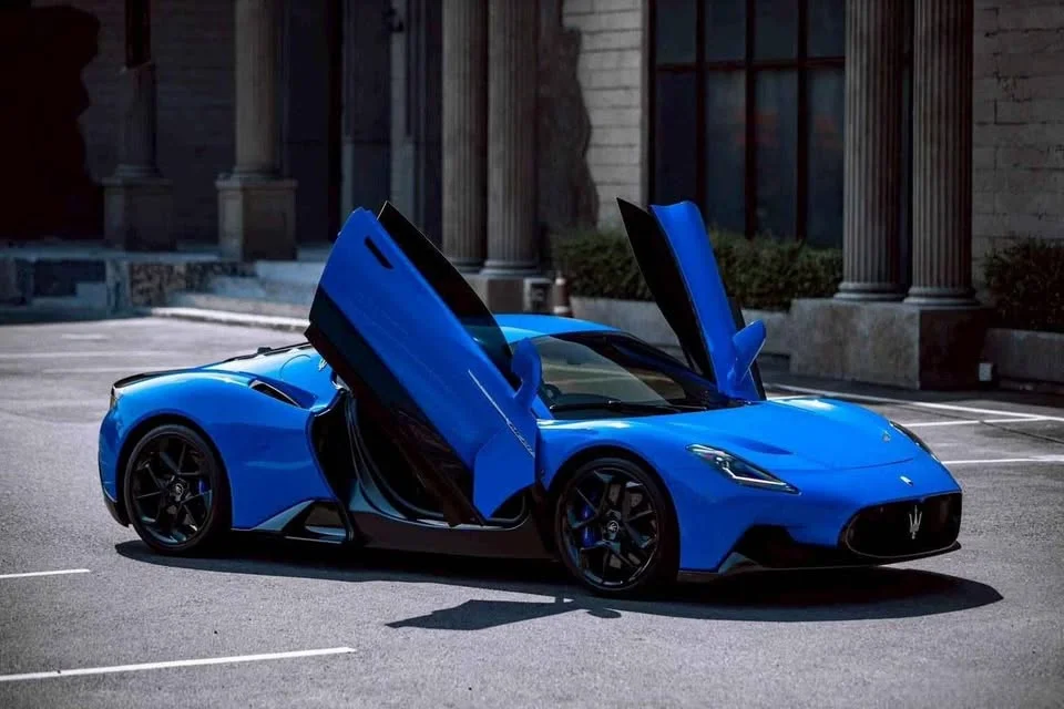 2022 Maserati MC20 2