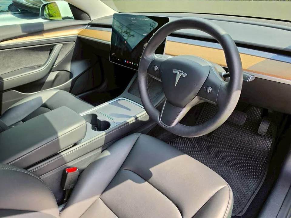 2022 Tesla Model 3 3