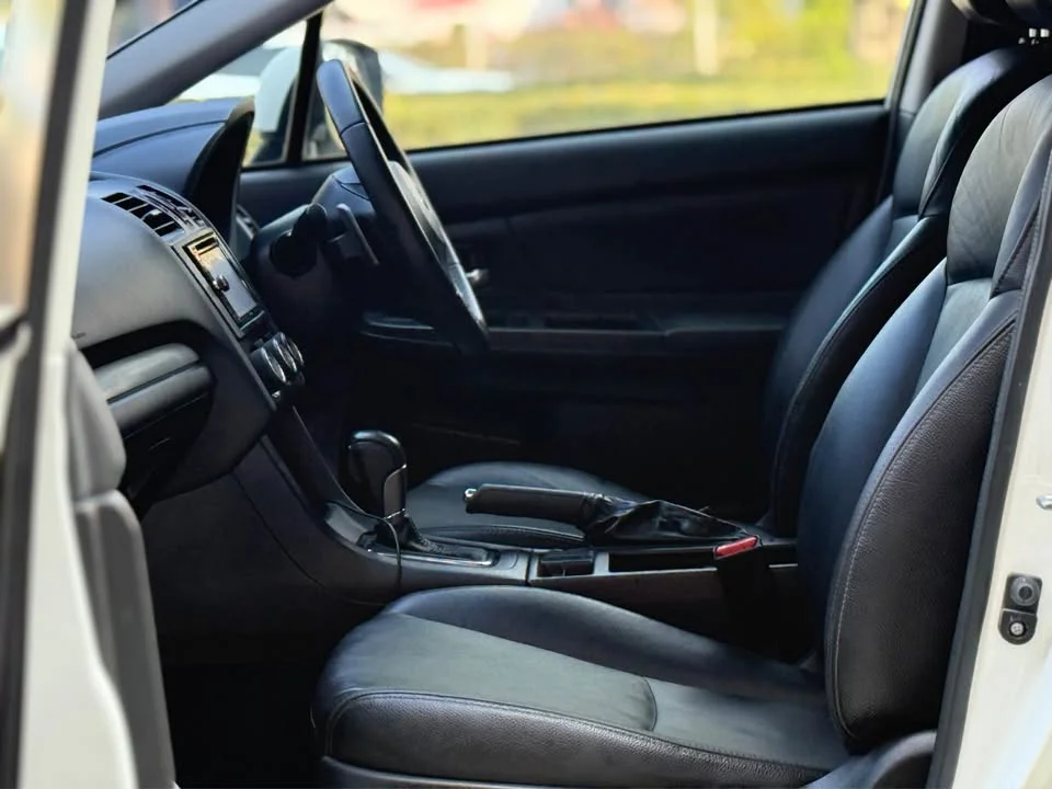 2014 Subaru XV I 2