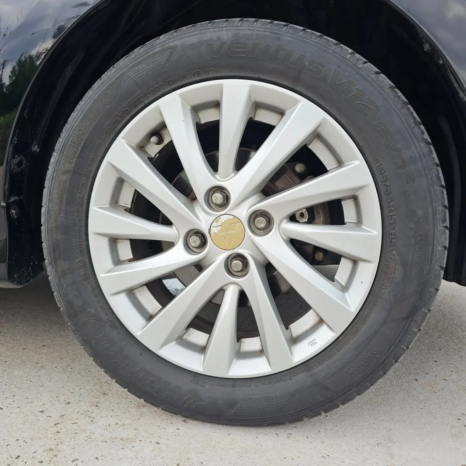 2013 Mitsubishi Attrage VI 3