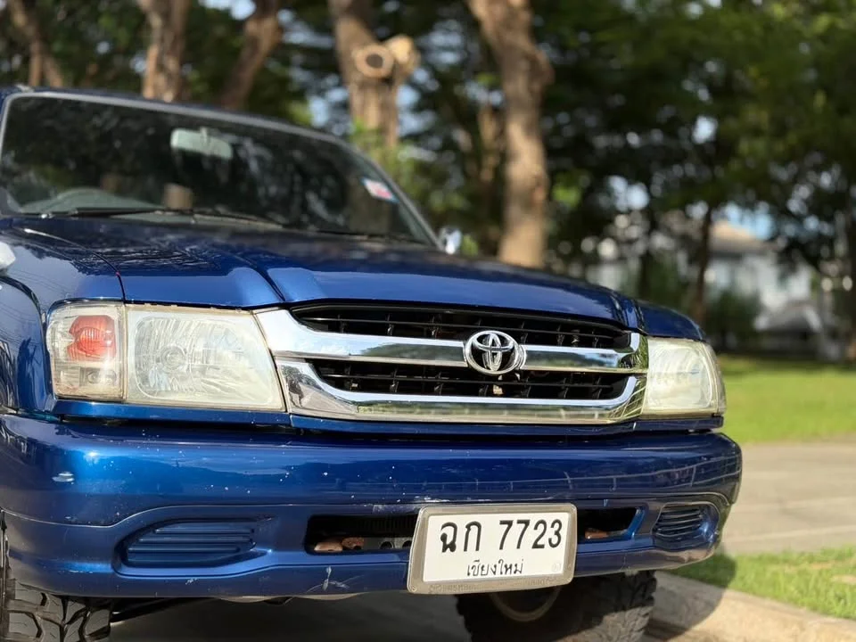 2002 Toyota Hilux Tiger VI 3