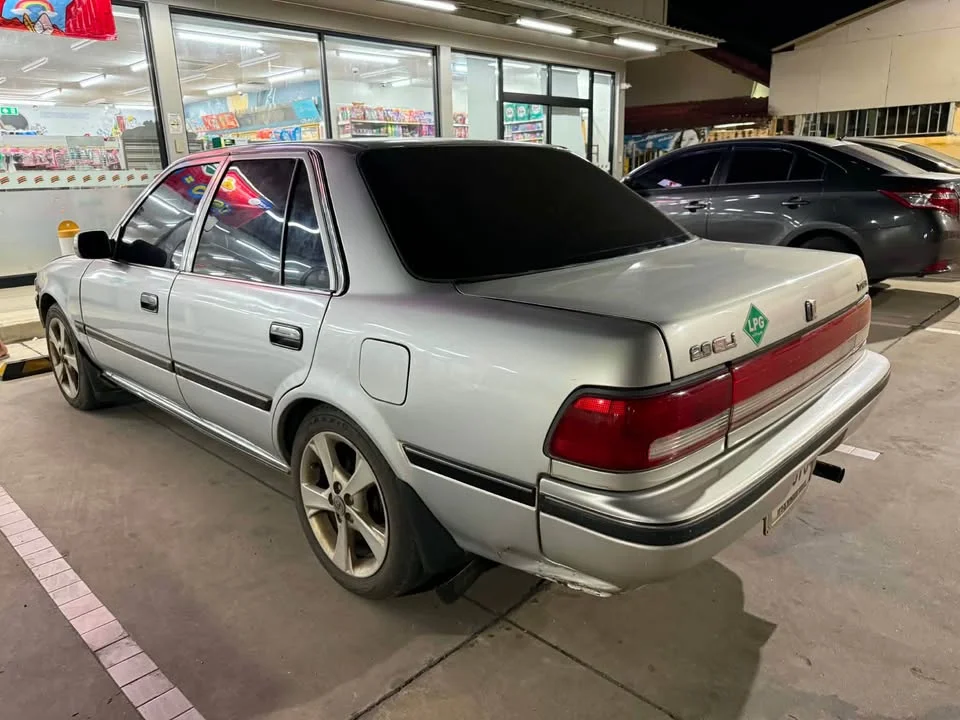 1992 Toyota Corolla Altis VI (E90) 3