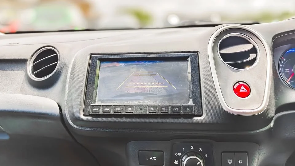 2015 Honda Mobilio II 2