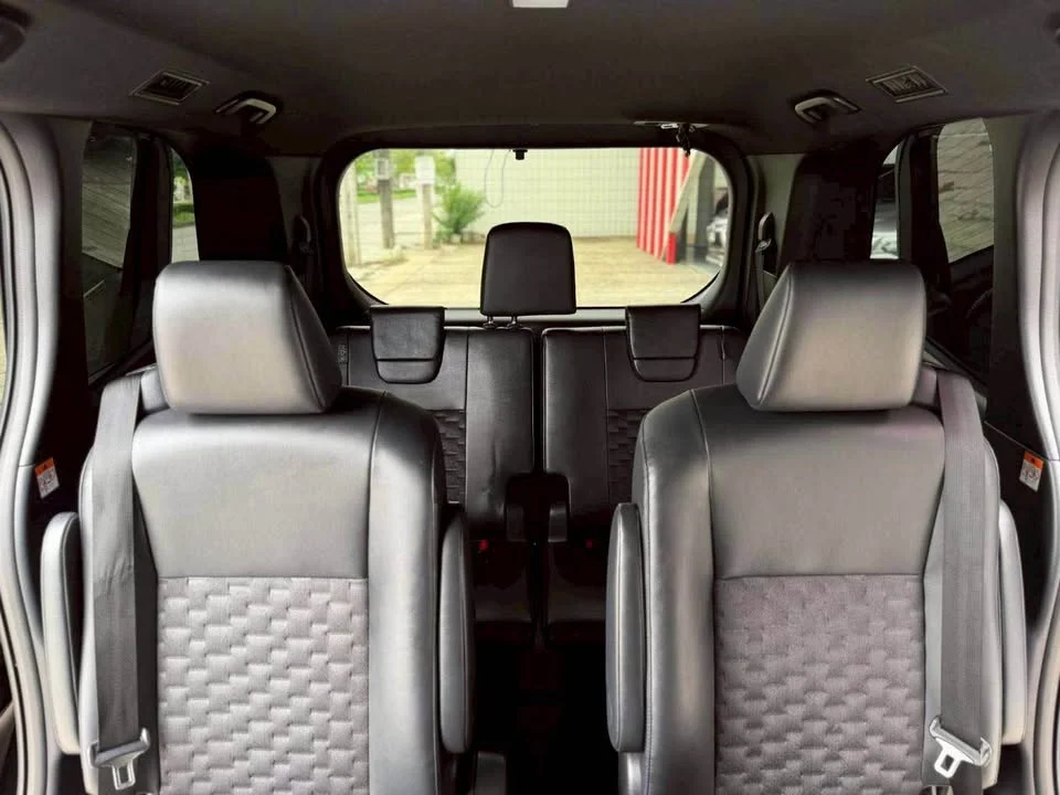 2022 Toyota Voxy IV 3