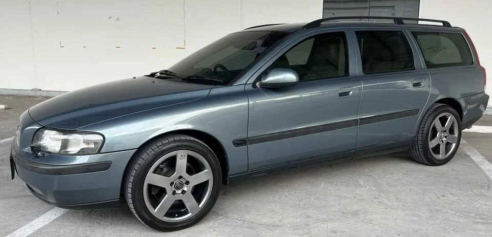 2001 Volvo V70 II 2