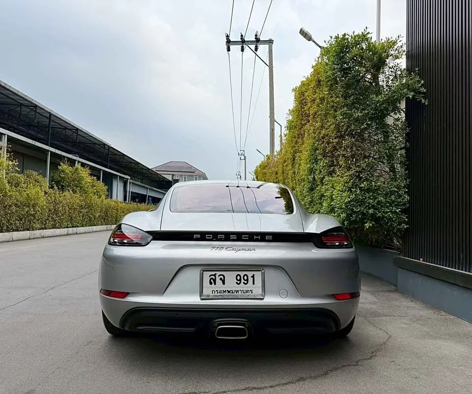 2019 Porsche 718 Boxster and Cayman IV 2