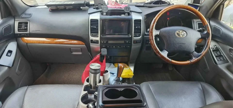2004 Toyota Land Cruiser Prado J120 3