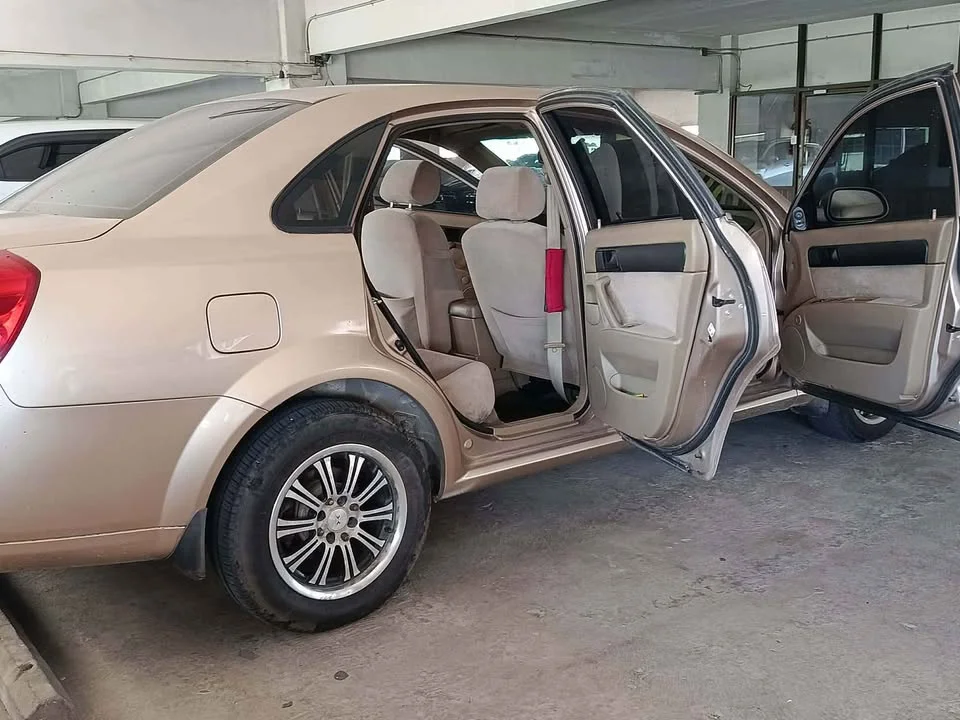 2009 Chevrolet Optra 3