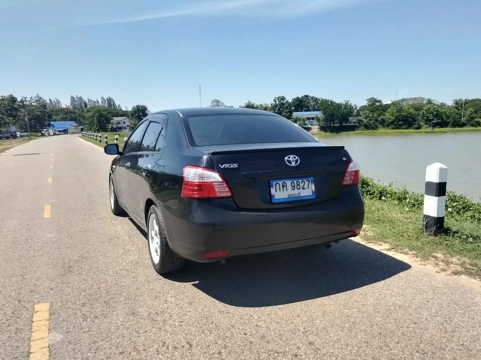 2010 Toyota Vios II 3
