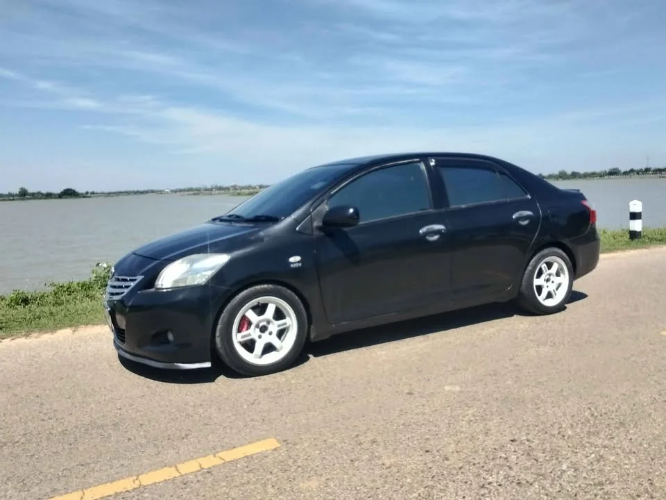 2010 Toyota Vios II 2