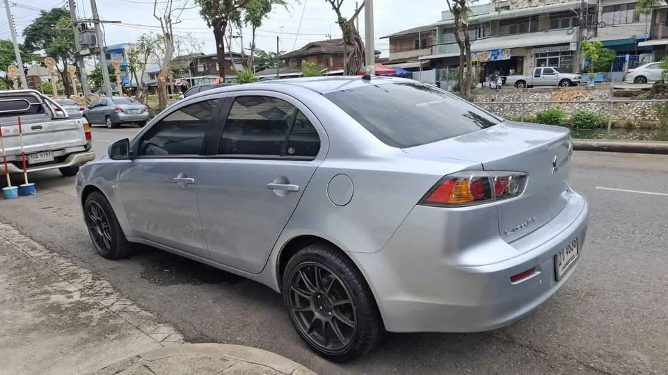 2009 Mitsubishi Lancer IX 2