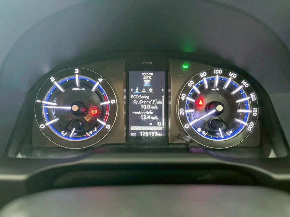 2021 Toyota Innova II 2