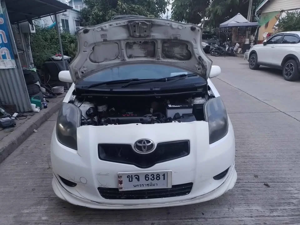 2007 Toyota Yaris II 3
