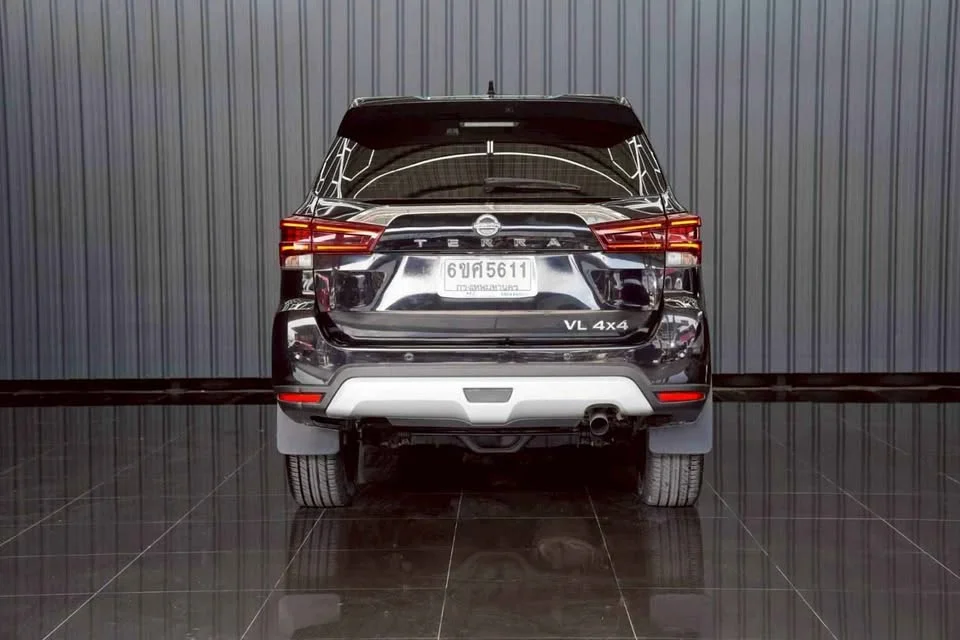 2021 Nissan Terra 3