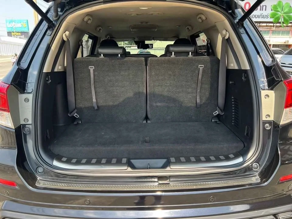 2020 Nissan Terra 3