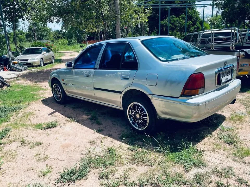 1997 Honda City III 2