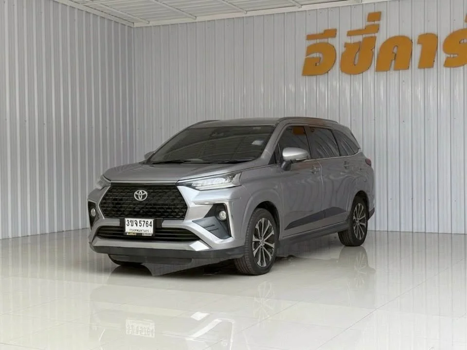 2022 Toyota Veloz III 2