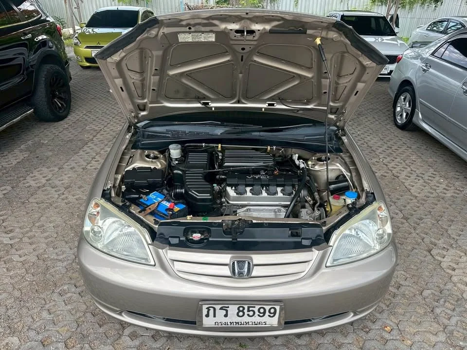 2001 Honda Civic VII 3