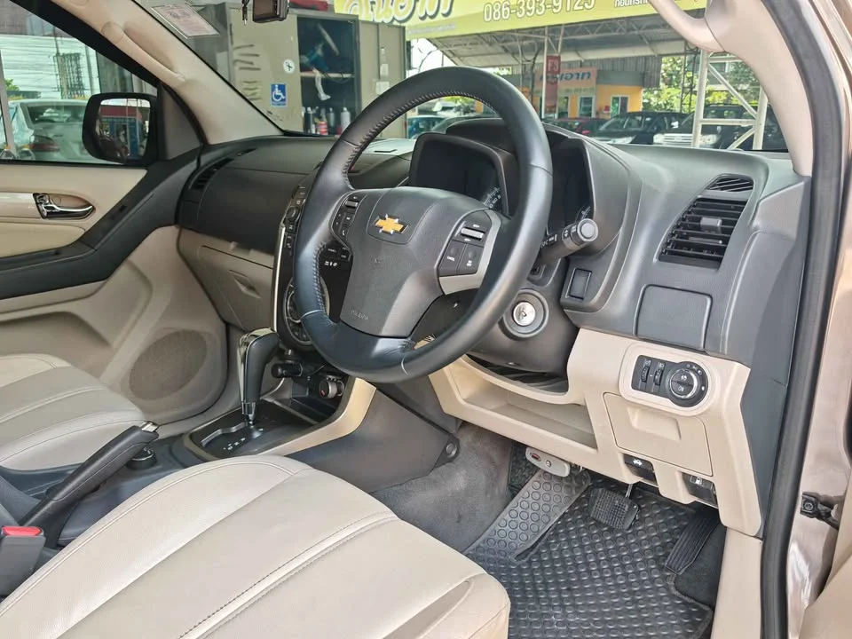 2013 Chevrolet TrailBlazer II 2