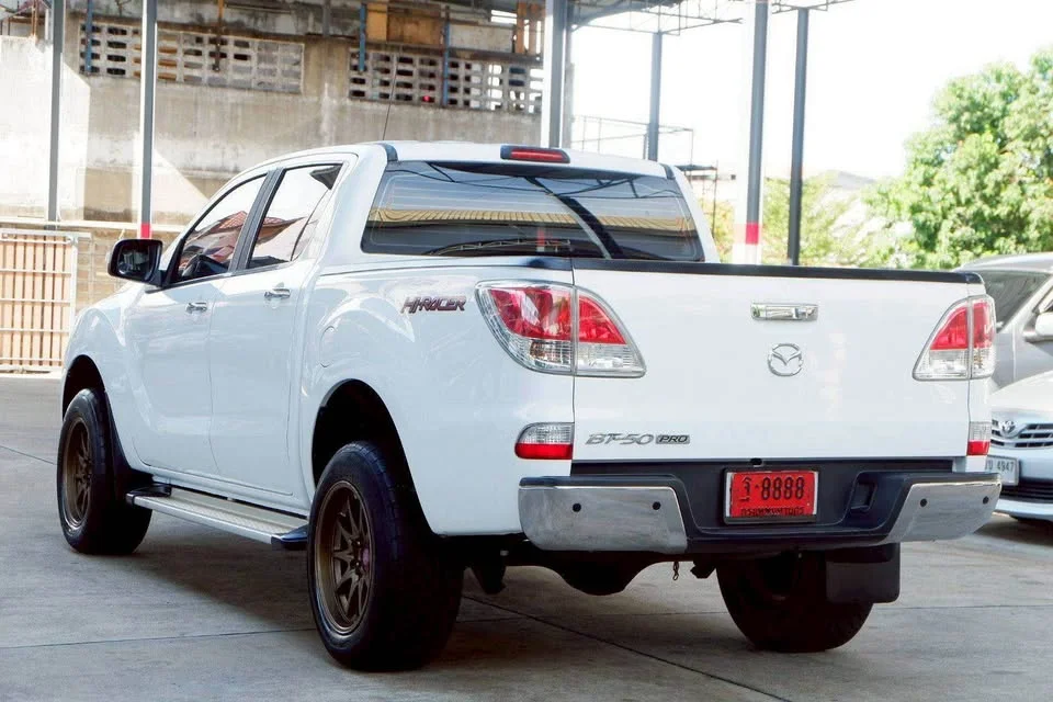 2015 Mazda BT-Series II 2