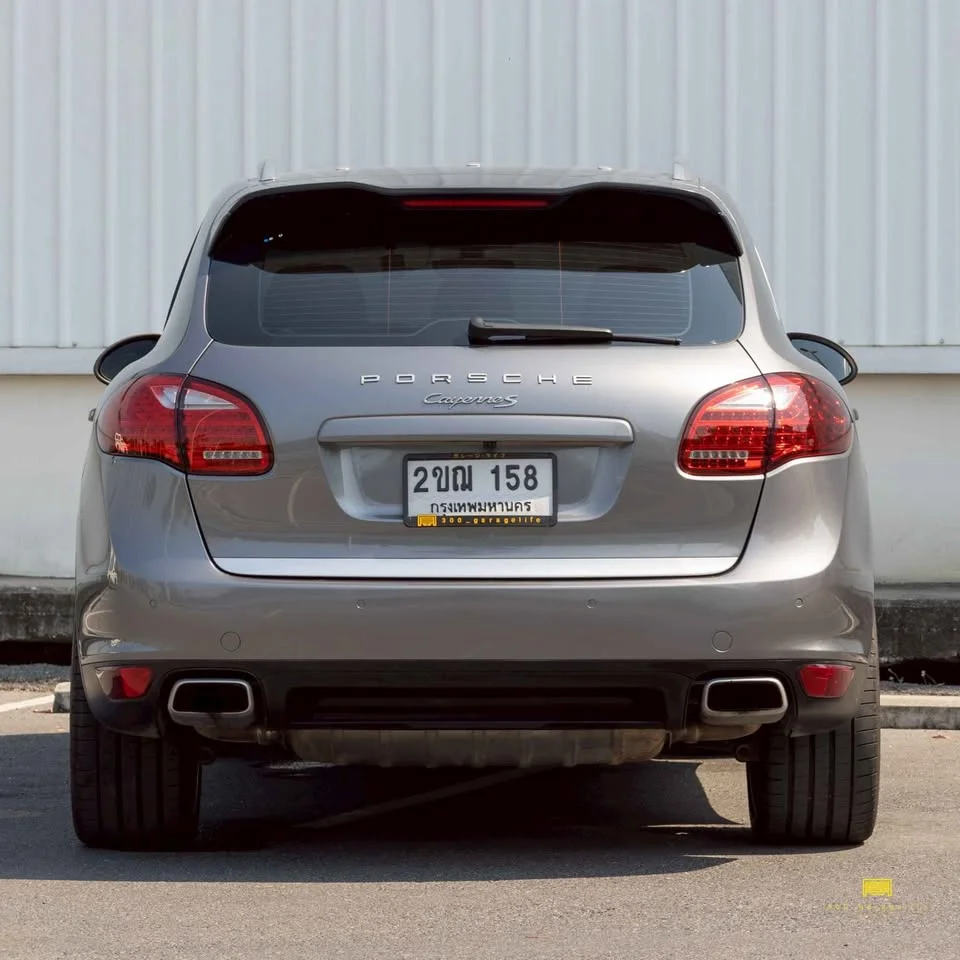 2010 Porsche Cayenne II 3