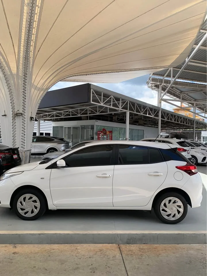 2022 Toyota Yaris III 2