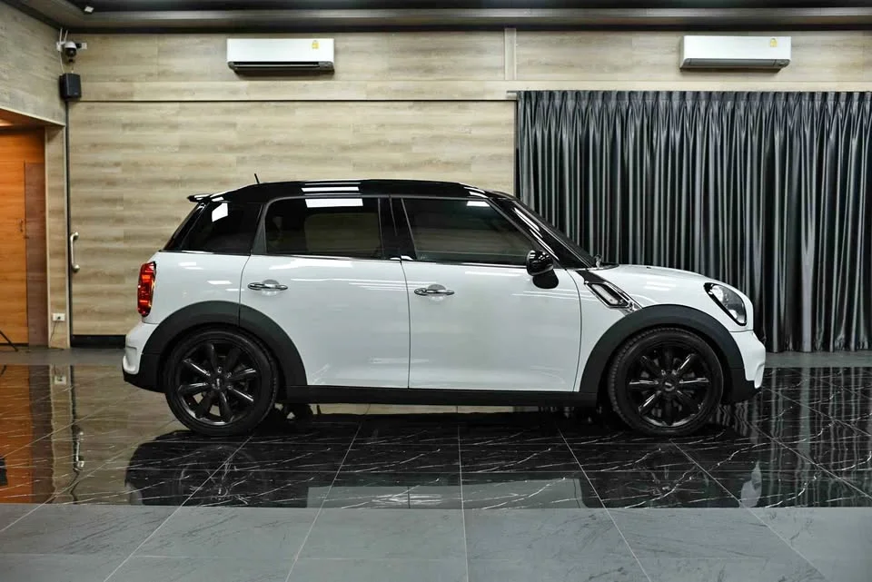 2013 Mini Countryman I 3