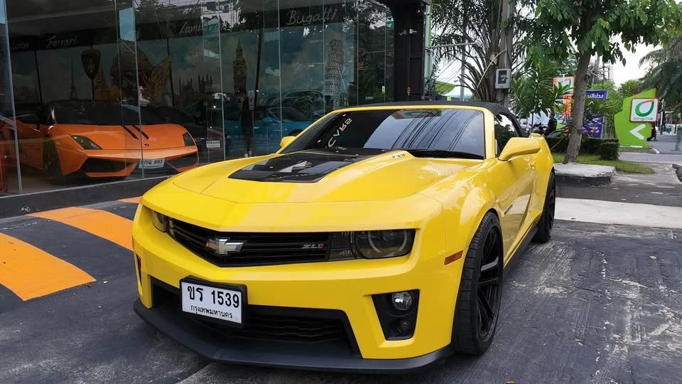2019 Chevrolet Camaro V 2