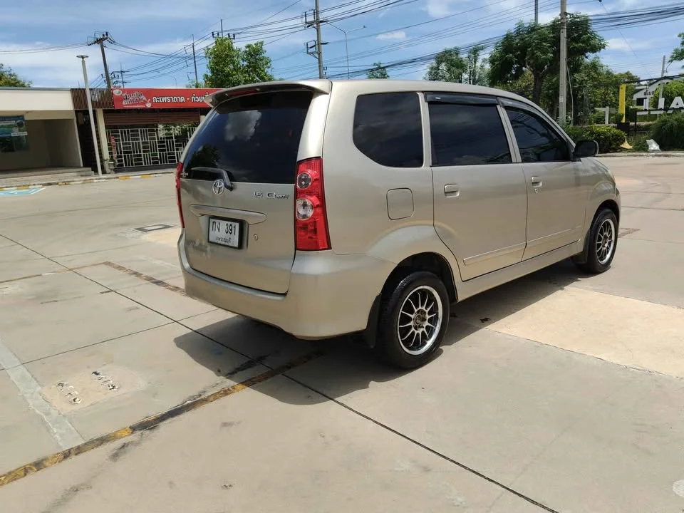 2007 Toyota Avanza I 3